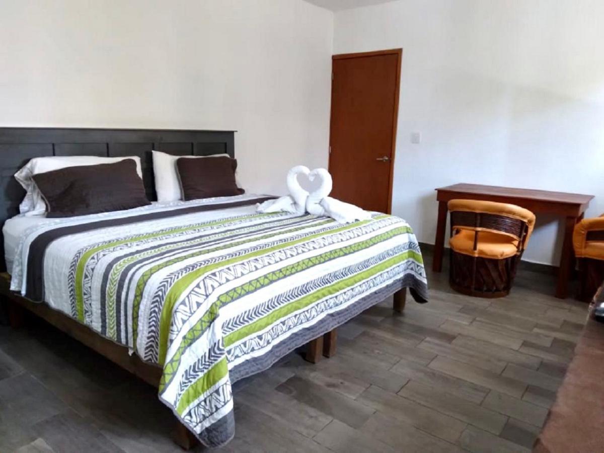 Suites Fenicia (Adults Only) Playa del Carmen Exterior photo