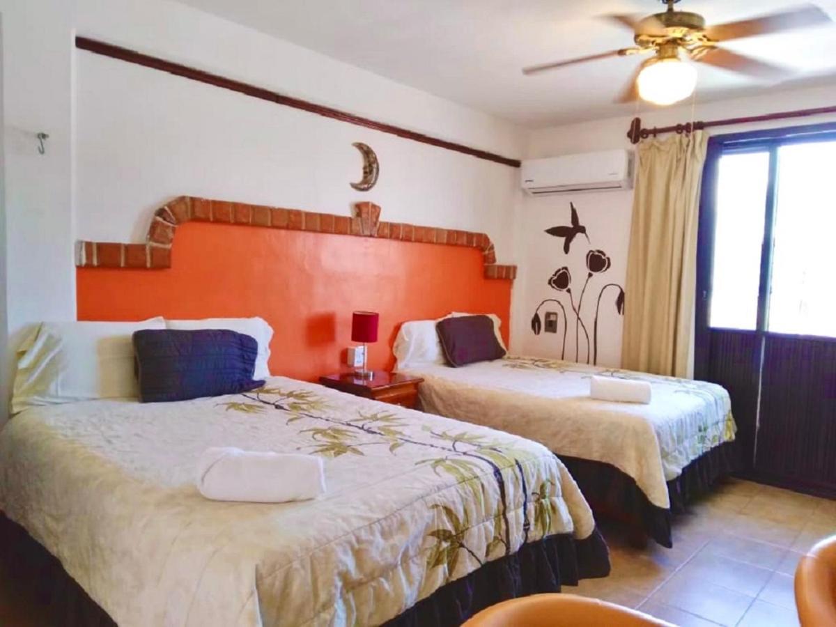 Suites Fenicia (Adults Only) Playa del Carmen Exterior photo